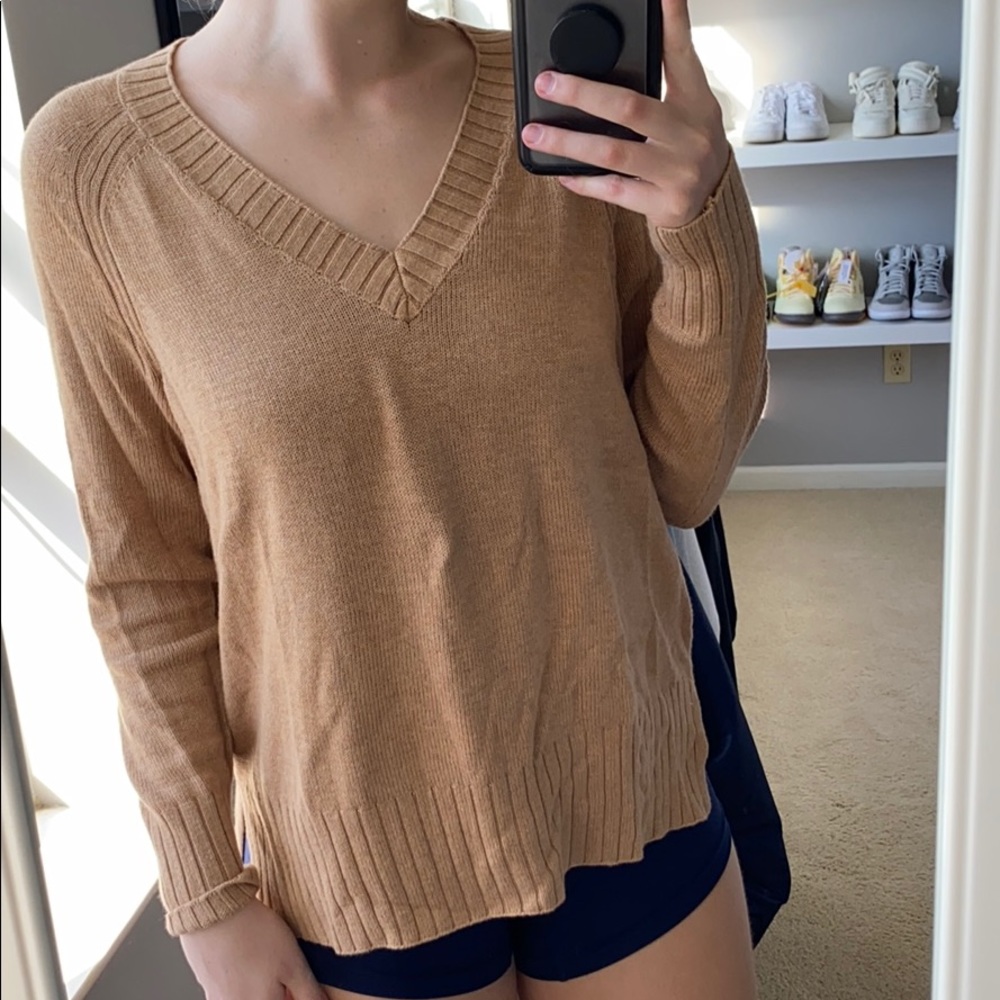 Old Navy sweater